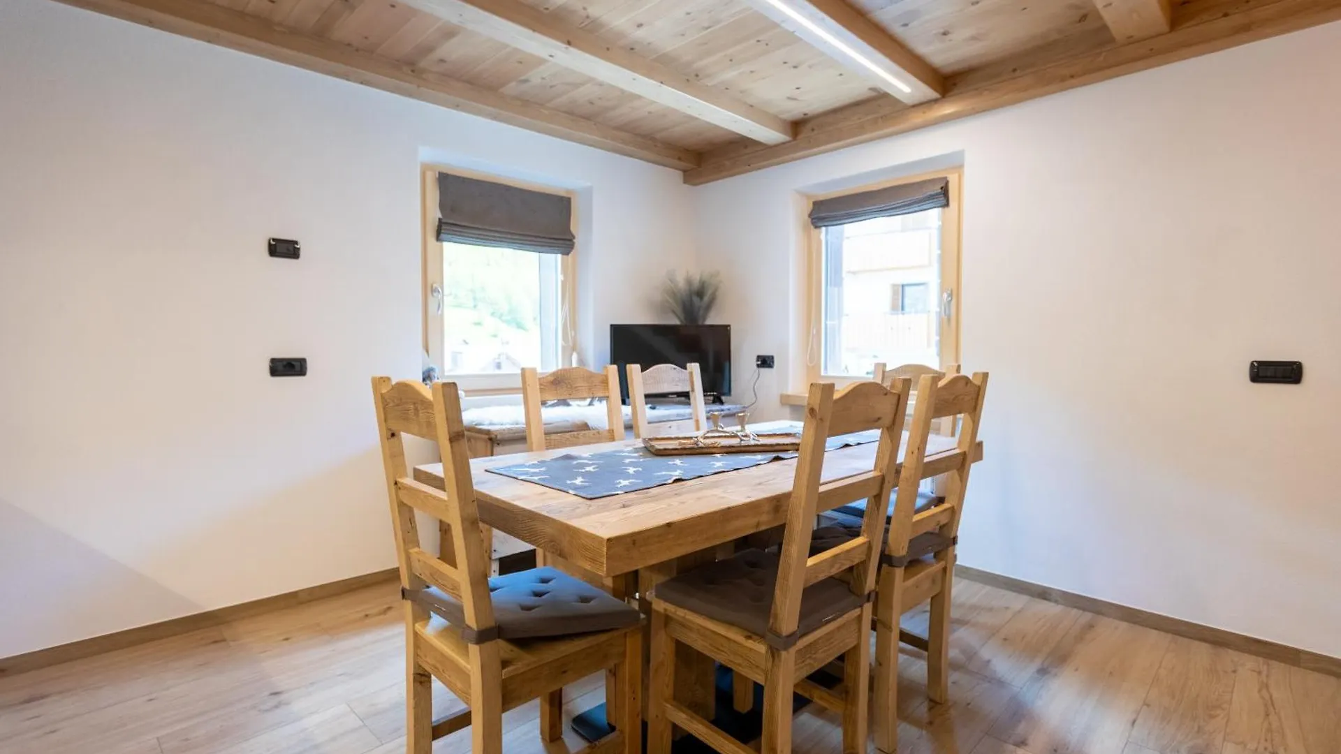 Baita Crosc Livigno 0*,  Italia